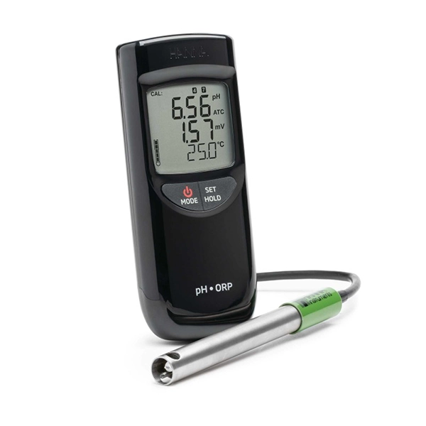 Meter, pH/ORP/mV/C, extended range waterproof, complete with HI-1297D probe